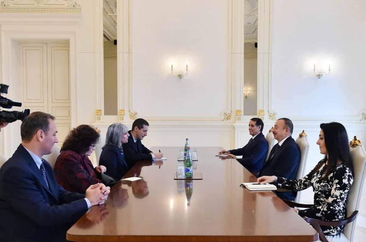 Prezident İlham Əliyev Gürcüstanın müdafiə nazirini və Bolqarıstanın vitse-prezidentini qəbul edib
