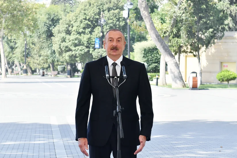 Prezident İlham Əliyev Müslüm Maqomayevlə son görüşünü xatırladıb