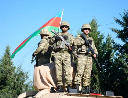 Ağdamda keçirilən Bayraq yürüşü başa çatıb - FOTOREPORTAJ - YENİLƏNİB