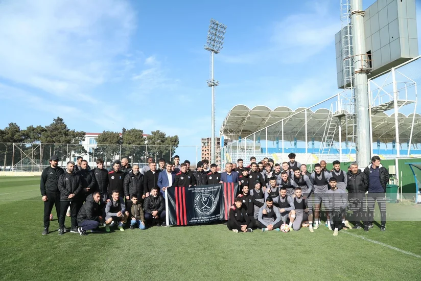 Heyətində müharibə iştirakçılarının yer aldığı “Difai” klubu “Qarabağ” komandası ilə görüşüb