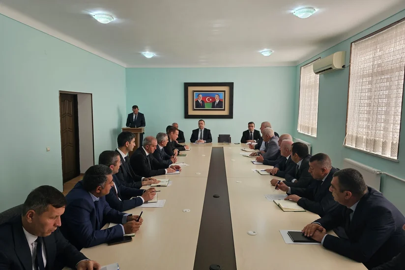 Naxçıvan Energetika Xidmətində payız-qış mövsümünə hazırlıqla bağlı kollegiya iclası keçirilib