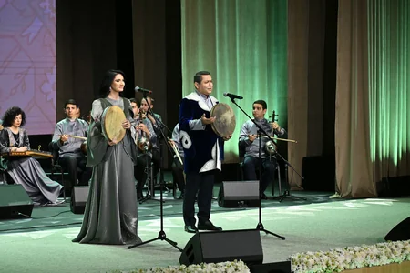 İlham Əliyev və Mehriban Əliyeva Ağdam Muğam Mərkəzinin açılışında iştirak ediblər - YENİLƏNİB-3
