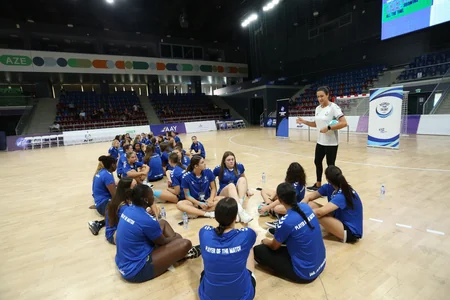Avropa Həndbol Federasiyasının nümayəndəsi: “Bakıdakı yarış çox maraqlı keçir”