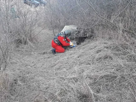 Qazaxda partlamamış hərbi sursatlar və tank əleyhinə mina partladıcısı aşkarlanıb - FOTO