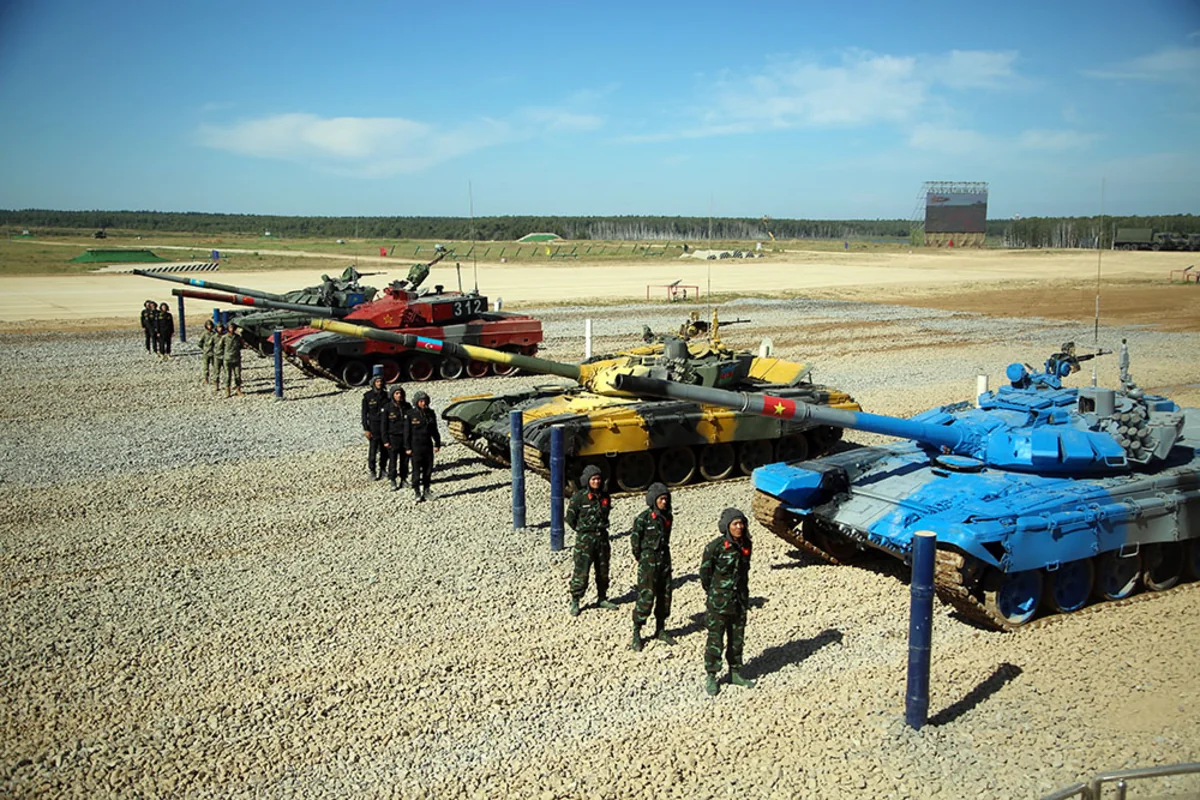 “Tank biatlonu” müsabiqəsinin yarımfinal mərhələsi keçirilib
