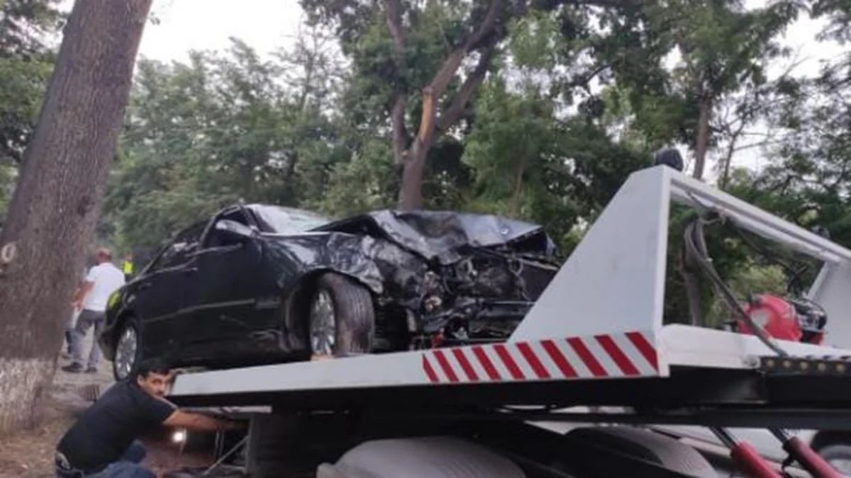 Xaçmazda iki avtomobil toqquşub, xəsarət alanlar var