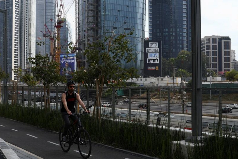 Israel closes schools over security concerns