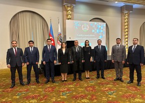Vəkillər Kollegiyası yeni hakim təyin olunan vəkilləri təltif edib