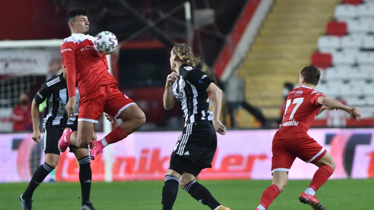 “Beşiktaş” “Antalyaspor”la bacarmadı