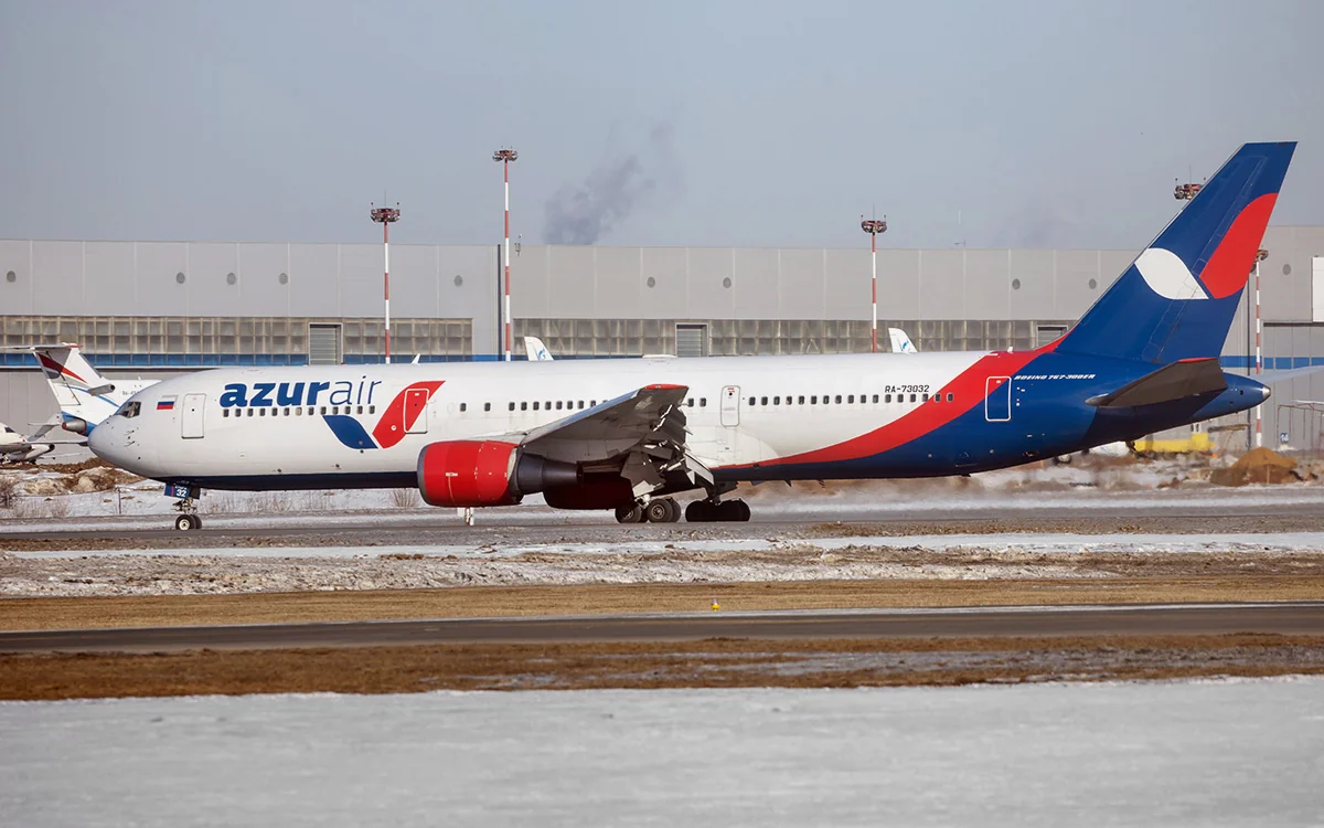 US extends export restrictions on Utair, Azur Air