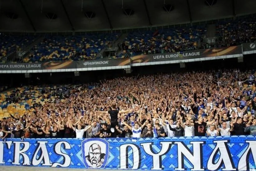 Dinamo və Ayntraxt komandalarının azarkeşləri arasında insident baş verib