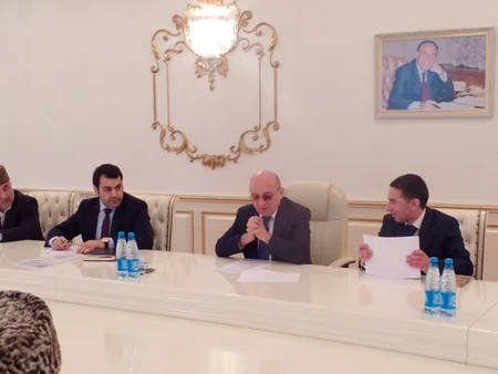 Komitə sədri Ucarda vətəndaşların müraciətlərini dinləyib