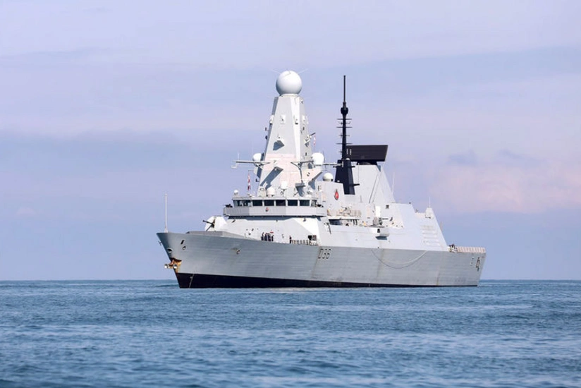 Лондон может послать в Черное море корабли сопровождать украинские суда с зерном