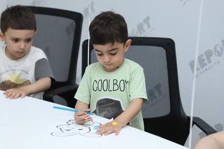 Festive atmosphere at Report News Agency on Children's Day