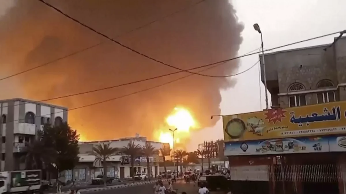 İsrail Yəmənə zərbələr endirib, doqquz nəfər ölüb