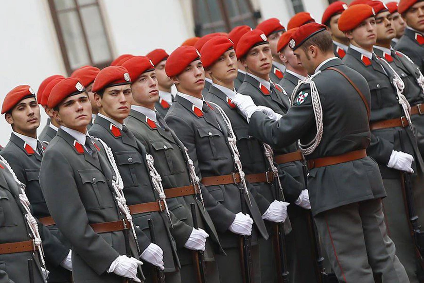 Австрия усилила охрану посольств в Вене