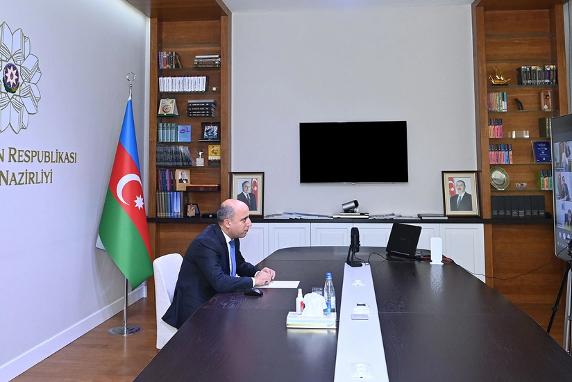 Emin Əmrullayev rektorlarla görüşüb