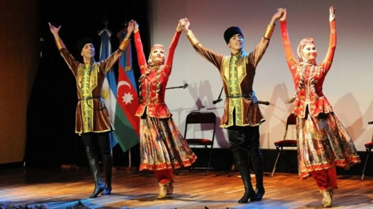 CNN dedicates article to national Azerbaijani dance