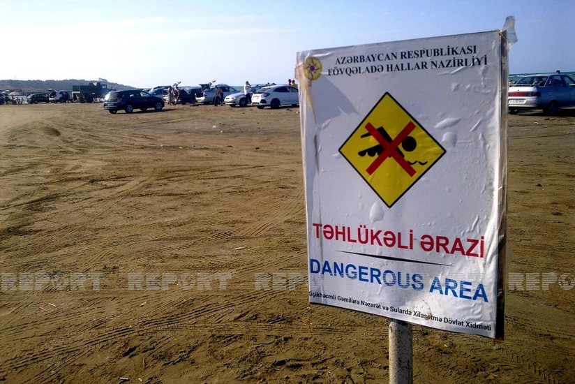 Çimərlikdə batma təhlükəsi ilə üzləşənlər xilas olunub