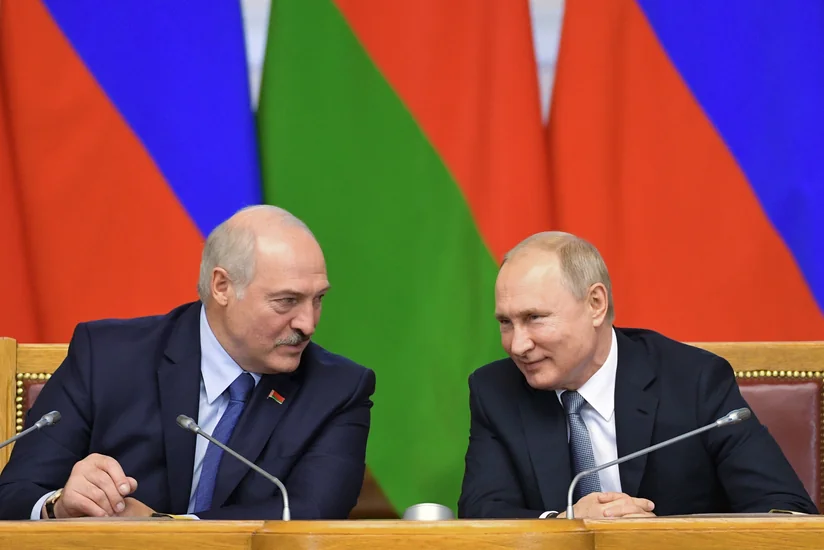 Lukaşenko Putinlə həmfikir olduğunu bildirib