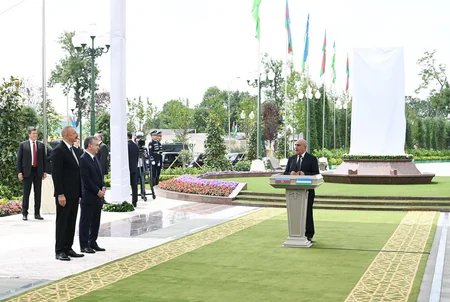 Ilham Aliyev, Shavkat Mirziyoyev attend opening of Heydar Aliyev Square in Tashkent