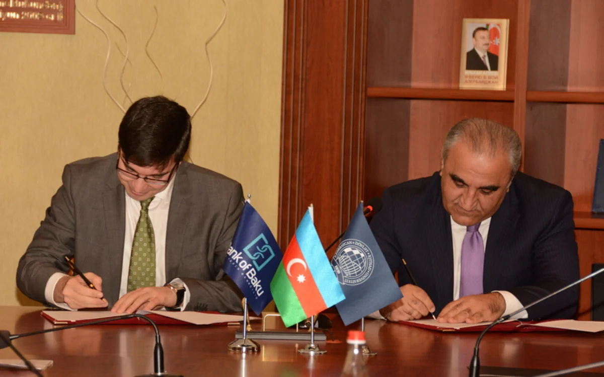 ​Bank of Baku ilə Dövlət İqtisad Universiteti arasında əməkdaşlıq sazişi imzalanıb