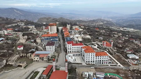 Prezident və birinci xanım Mehriban Əliyeva Şuşada bir sıra açılışlarda iştirak edib - YENİLƏNİB