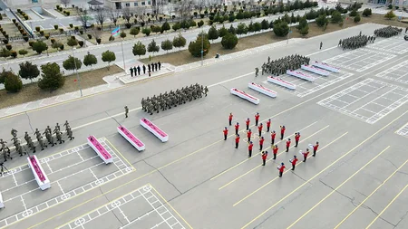 Əlahiddə Ümumqoşun Orduda gənc əsgərlər hərbi andı qəbul ediblər