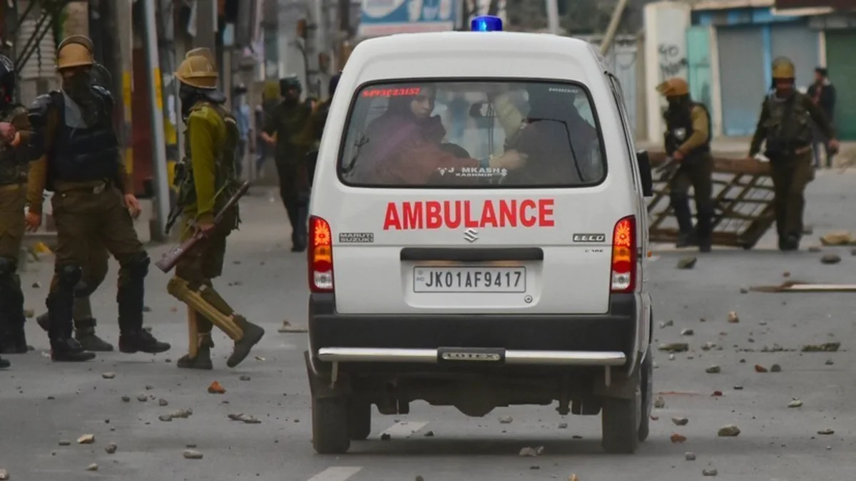 Cammu və Kəşmirdə partlayış olub, xəsarət alanlar var