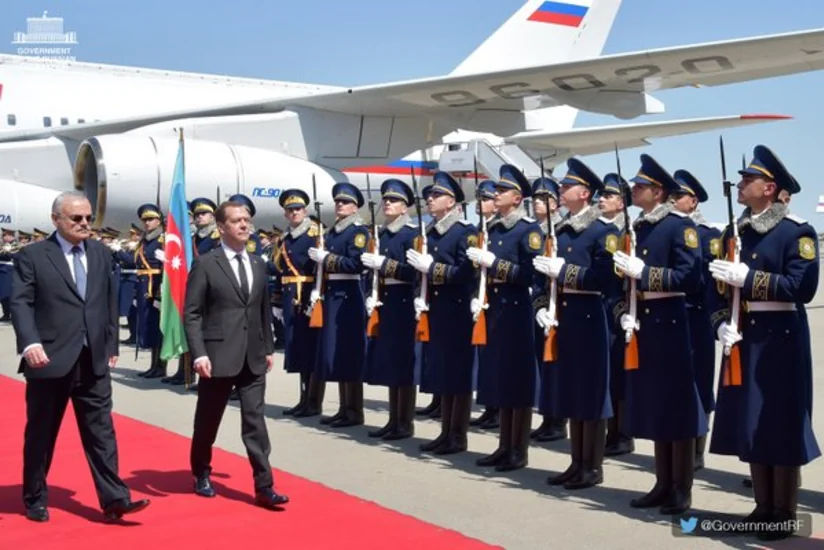 Russian Prime Minister arrives in Baku - UPDATED