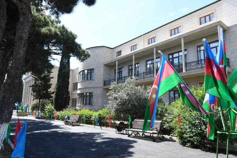 Ilham Aliyev and Mehriban Aliyeva take part in opening of Culture House