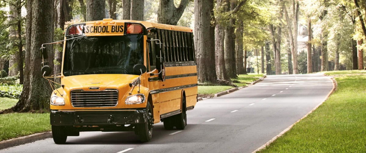 Texasda yük maşını və iki məktəb avtobusu toqquşub, 30 nəfər xəsarət alıb