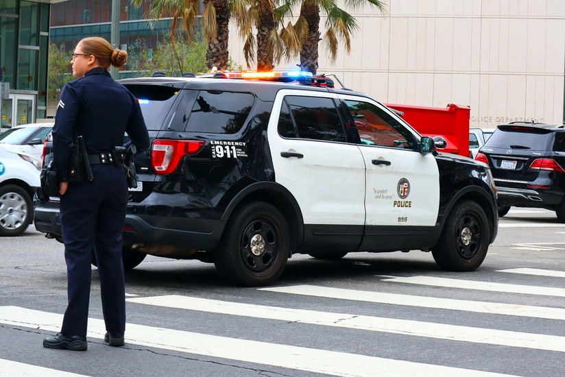 Çikaqoda qeyri-qanuni mühacirlərə qarşı reydlər keçirilib