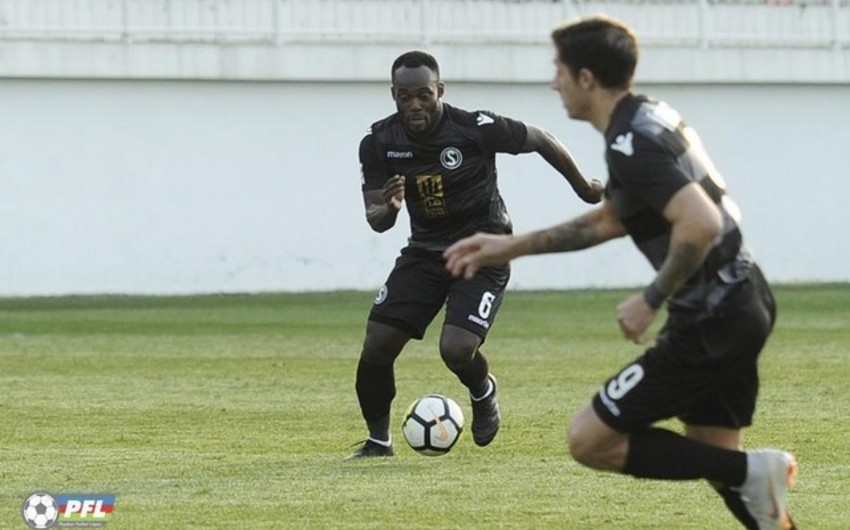 Sabail FC player Michael Essien FC injured