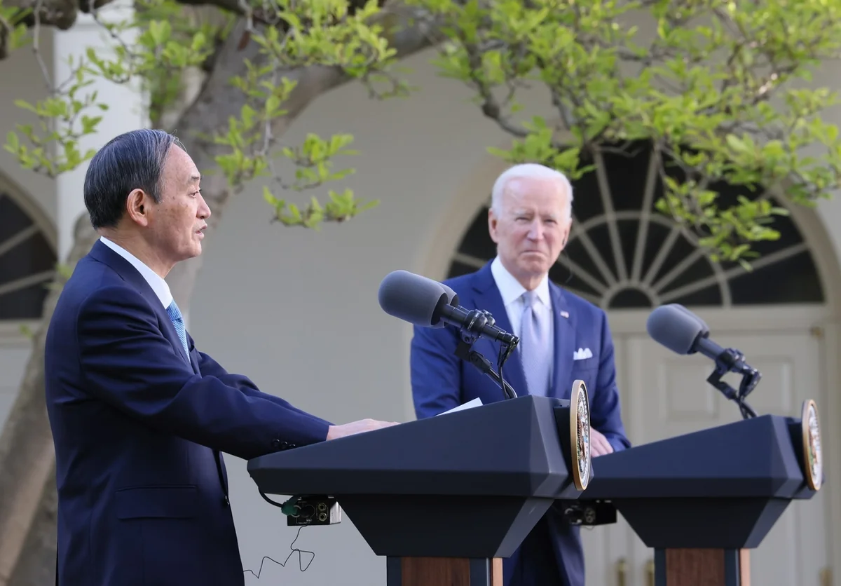 Japanese PM holds phone talks with Biden
