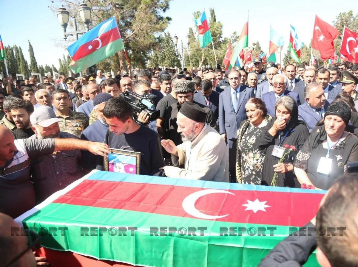 Şəhid Nihat Verdiyev Gəncədə dəfn olunub