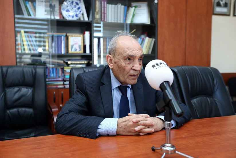 İnstitut direktoru: “Azərbaycan dilinin elmi qrammatikasının 4 cildlik yeni akademik nəşri hazırlanır” - MÜSAHİBƏ