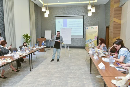 Jurnalistlər üçün gender həssaslığı mövzusunda təlim keçirilib