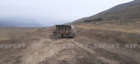 Suqovuşana çəkilən yeni yol minalardan təmizlənir