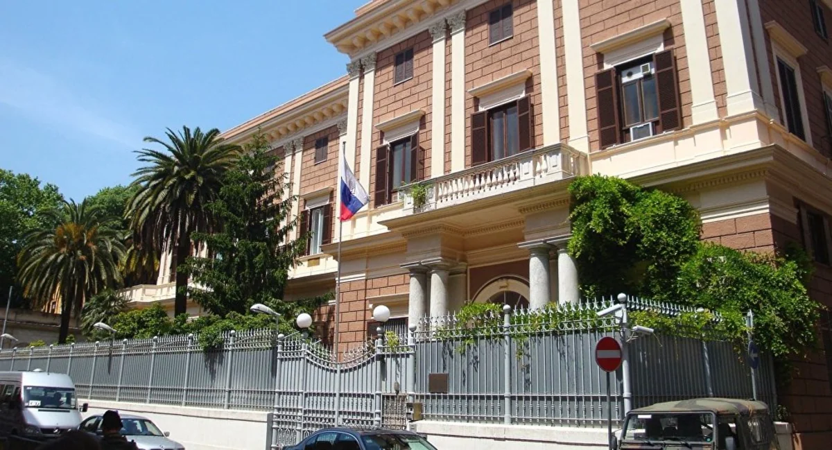 Russian Embassy in Ankara orders to fly flag at half-staff