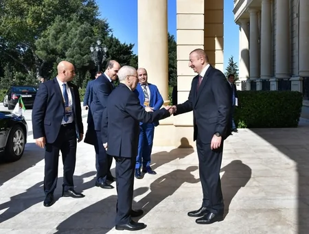 President Ilham Aliyev met with President of Algeria Abdelkader Bensalah