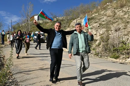 Elm və Təhsil, Müdafiə nazirlikləri birgə Laçında “Bayraq yürüşü” keçirib