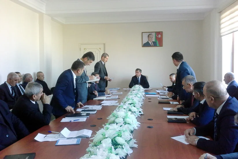 Salyanda payızlıq taxıl əkinləri ilə bağlı regional müşavirə keçirilib