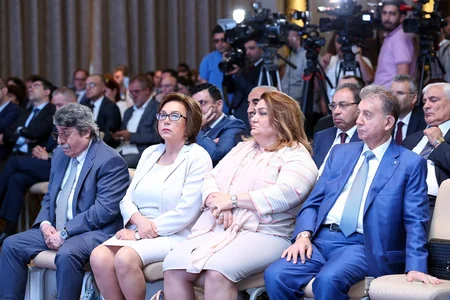 Təhsil Nazirliyi hesabat tədbiri keçirib