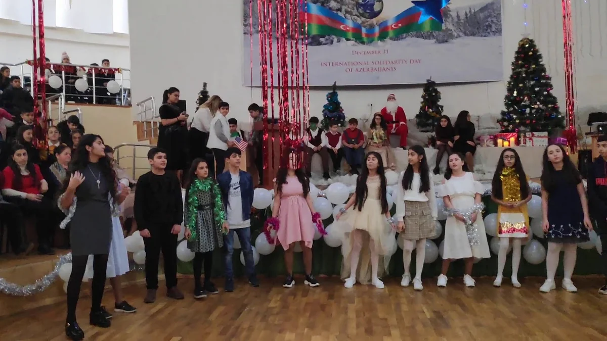 Bakı məktəblərində Yeni il şənlikləri ilə bağlı direktorlara tapşırıqlar verilib 