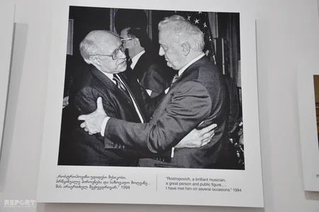 Tbilisidə Şevardnadzeyə aid sərgidə Azərbaycanla bağlı fotoşəkillər təqdim olunub