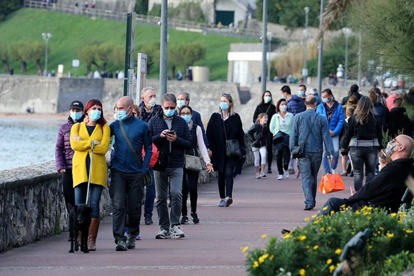Ireland extends quarantine until April