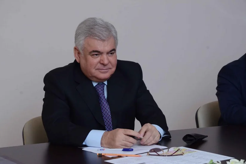 Zərdab sakinləri Ziya Məmmədova şikayət ediblər