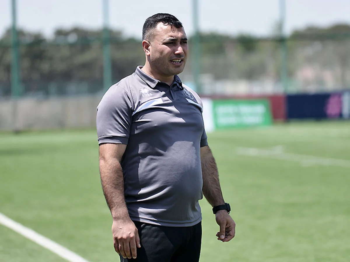 Neftçinin baş məşqçisi Siyasət Əsgərov: Müdafiədəki səhvlər PAOK-a məğlubiyyətə səbəb oldu
