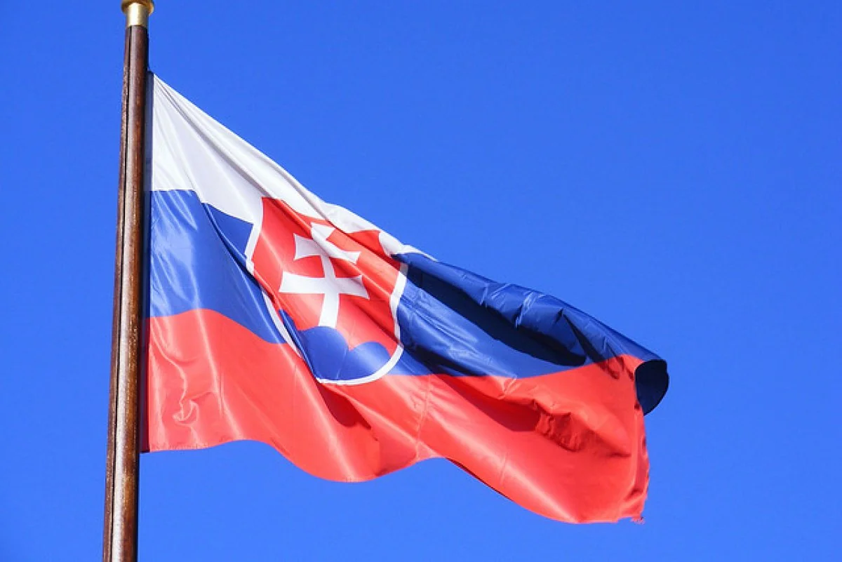 Slovakiyada növbədənkənar parlament seçkiləri sentyabrın 30-da keçiriləcək